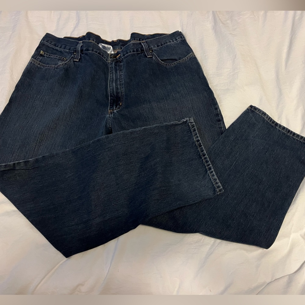 Size 42x32